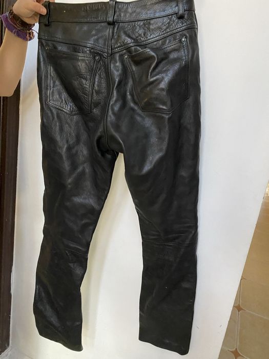 Pantaloni moto din piele