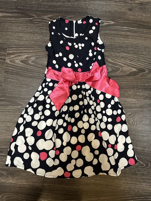 Рокли за момиче-Различни размери