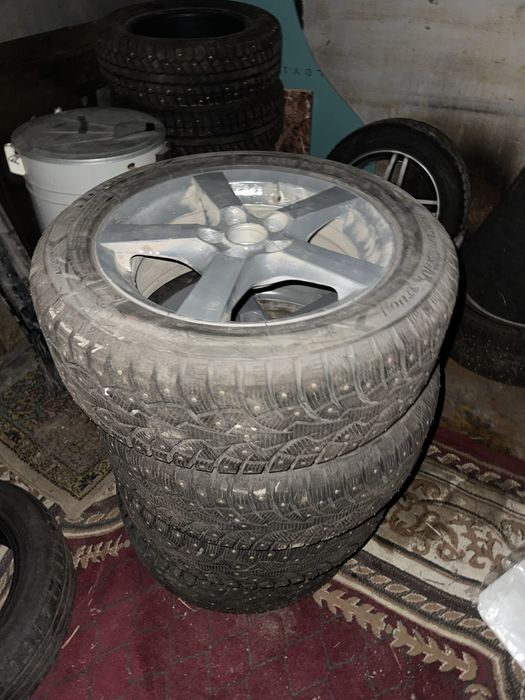 Продам шины зима