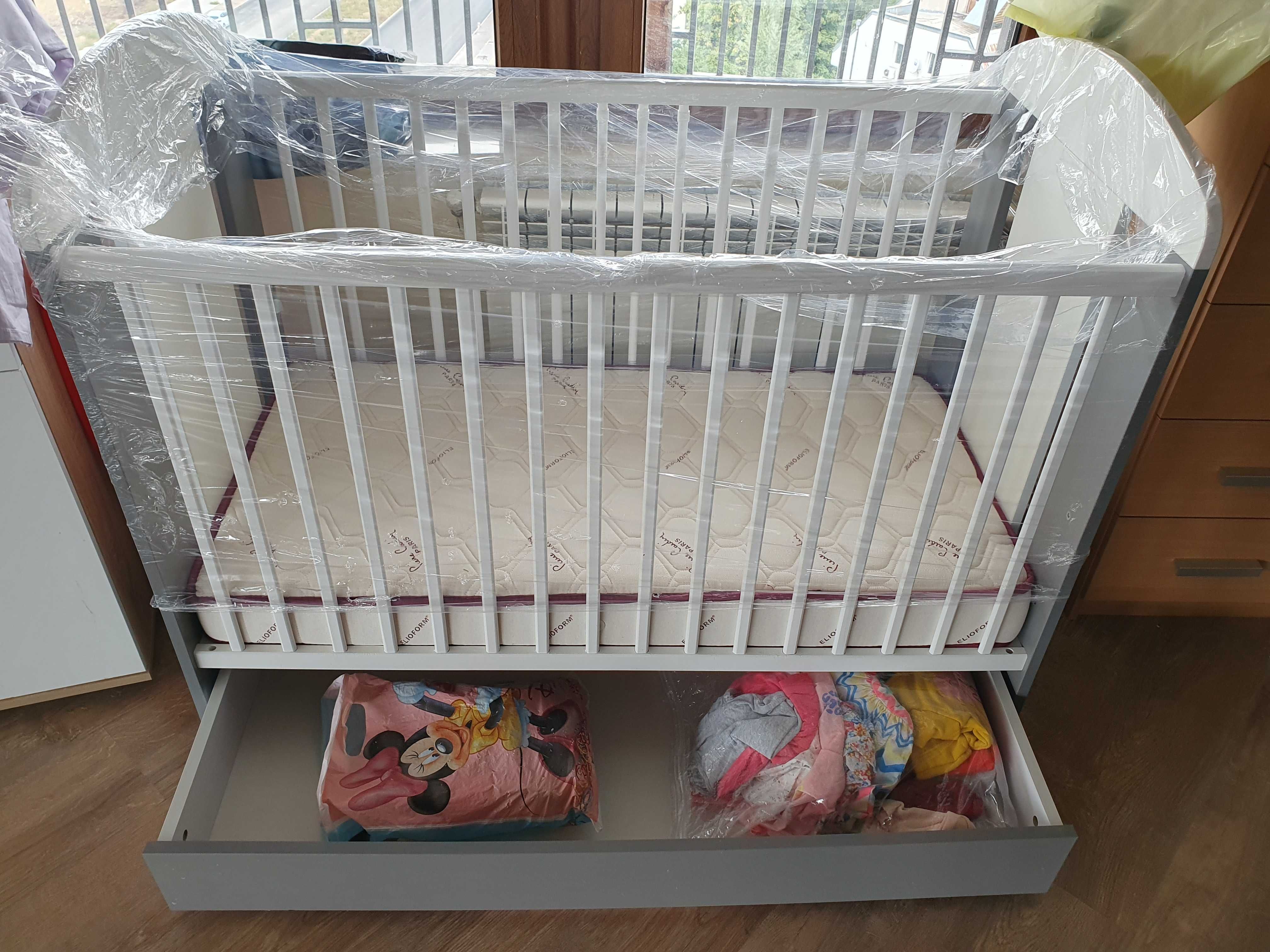 Детска кошарка с матрак Baby Pierre Cardin от Magniflex-12 см