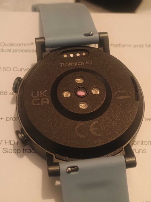 Смарт часовник ticwatch e3 wear OS