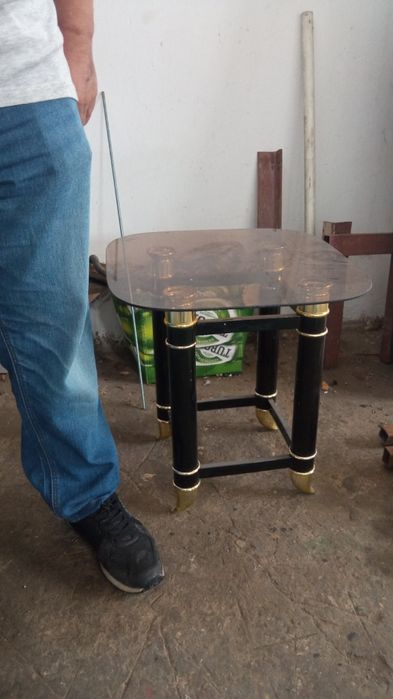 Vand mobila veche,dulapuri,noptiere,cutii de lemn,sufragerii etc Ploie