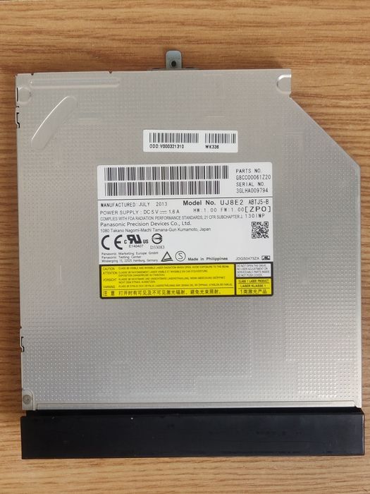 Memorii DDR3-1600 Kingston și DVD-RW laptop