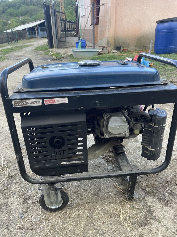 Generator curent Genyx G2600 2400W