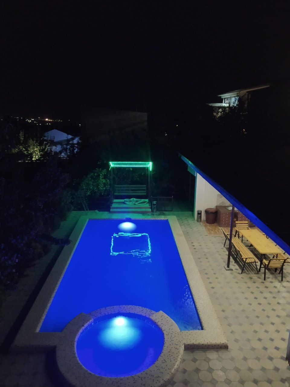 Dacha arenda beriladi