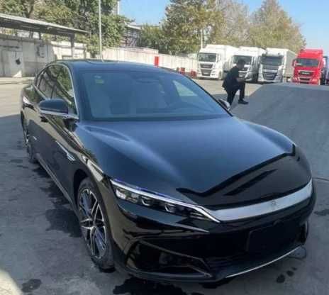 Срочно! BYD Han 605км 2025г кузов! Черный! Без пробега! НД!