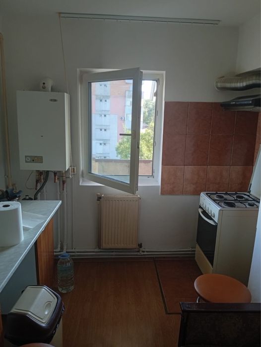 Vand apartament 4 camere