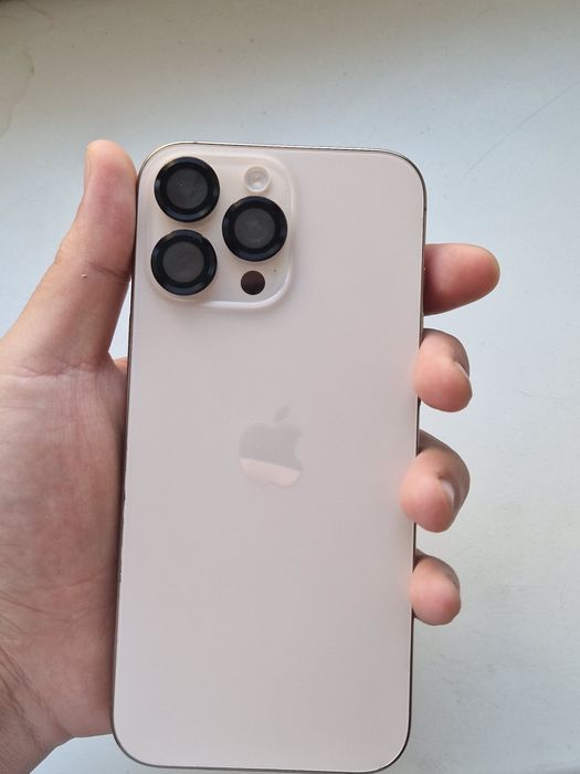 Продам айфон 16 про макс или обменяю