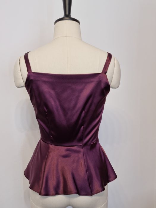 Продавам бутиков топ- размер S