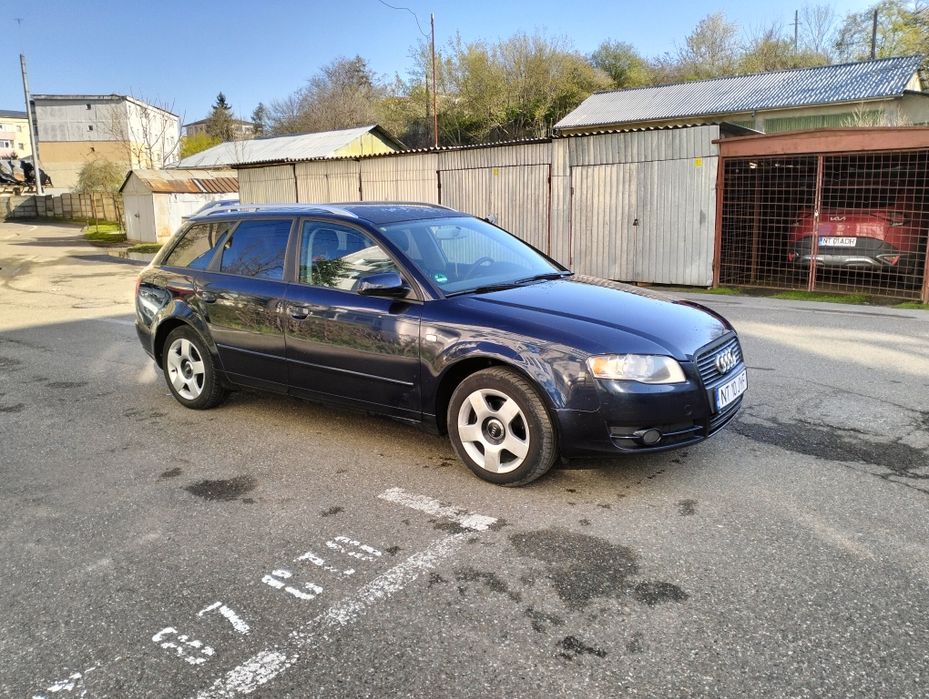 Vând Audi A4 B7 .