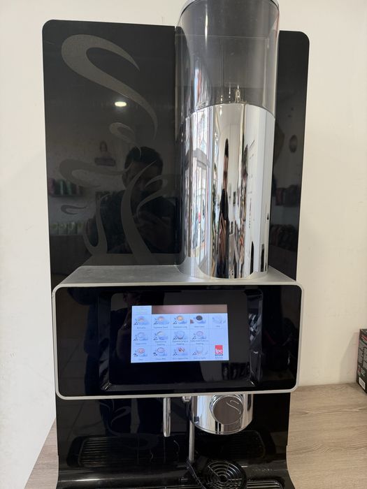 Espressor Necta Ferarra