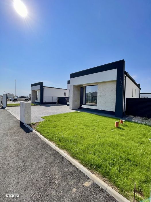 Posibilitate rate la dezvoltator - Casa individuala - 3 camere - Vidra