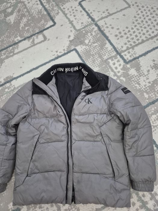 Продам зимнюю тёплую куртку