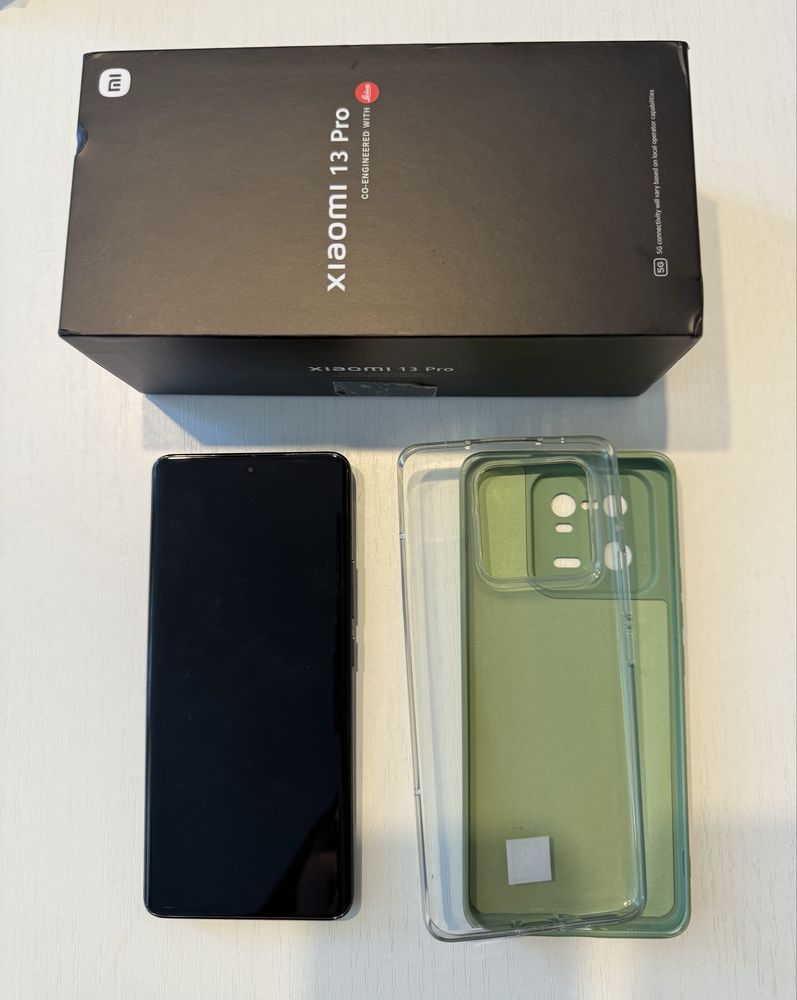 Xiomi 13 pro 12GB RAM 256GB ROM