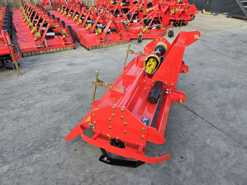 Freza de pământ agricola 1.6m Noua