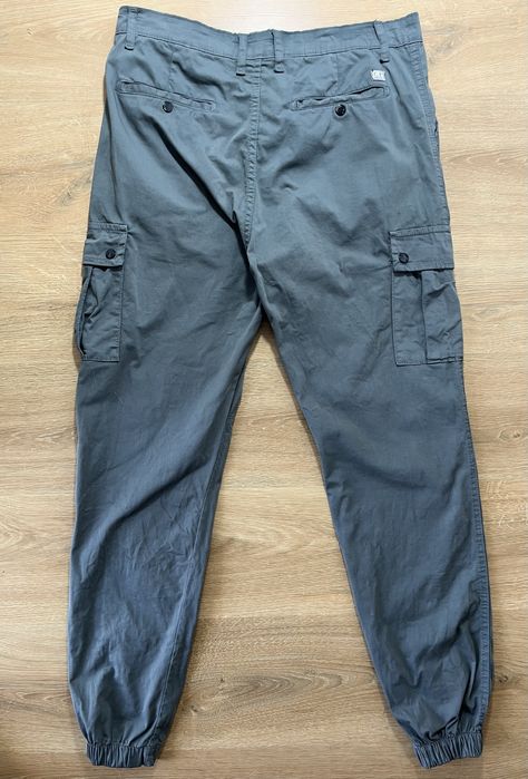 C.P. Company мъжки карго панталон размер 36