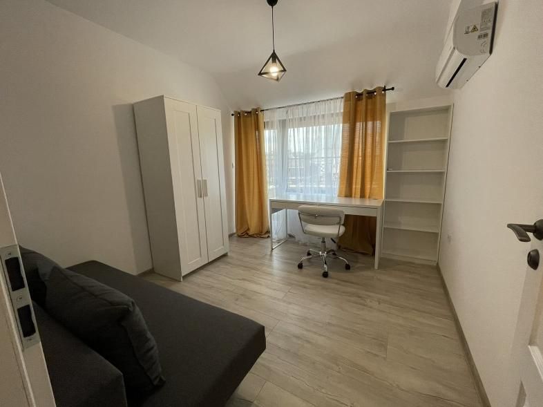 Дава се под наем Тристаен апартамент в Пловдив, Каменица 1 - 110 кв.м за 680 € - Снимка #2