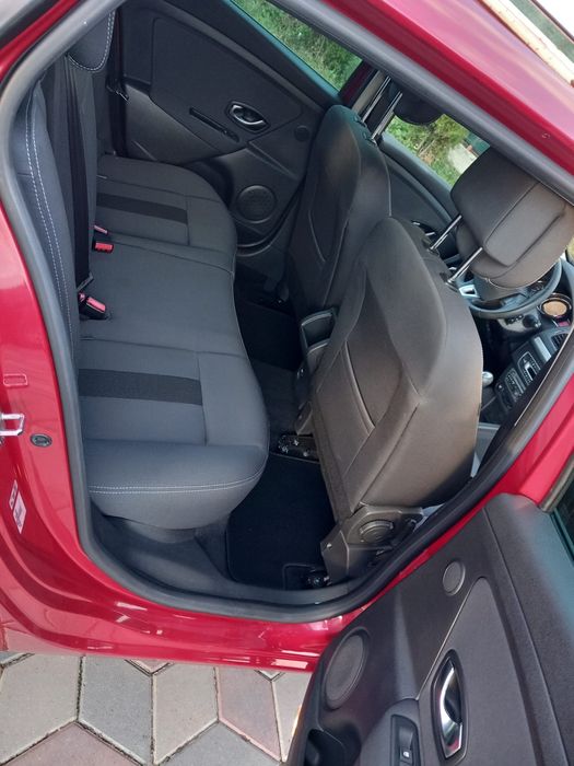 Vand renault megane 1.4 benzina