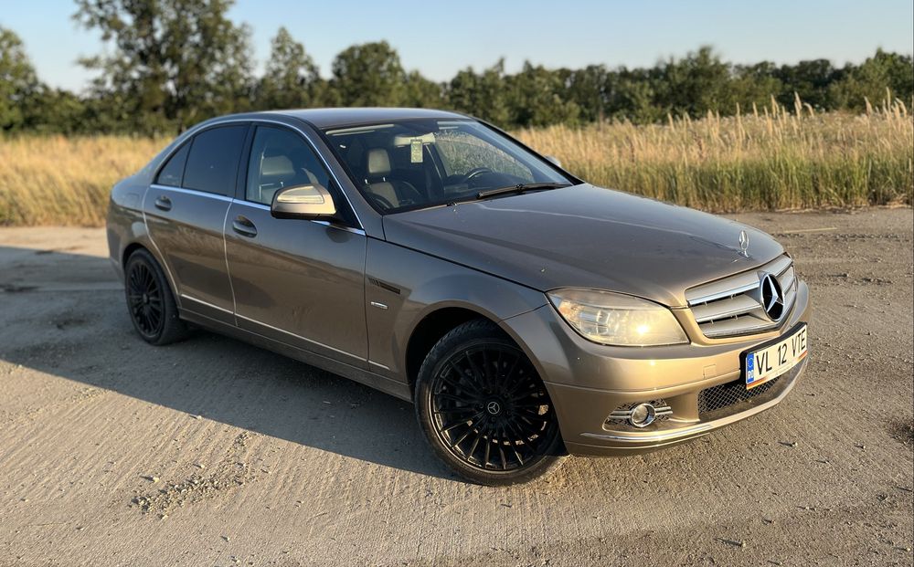 vand mercedes w204 1.8 benzina