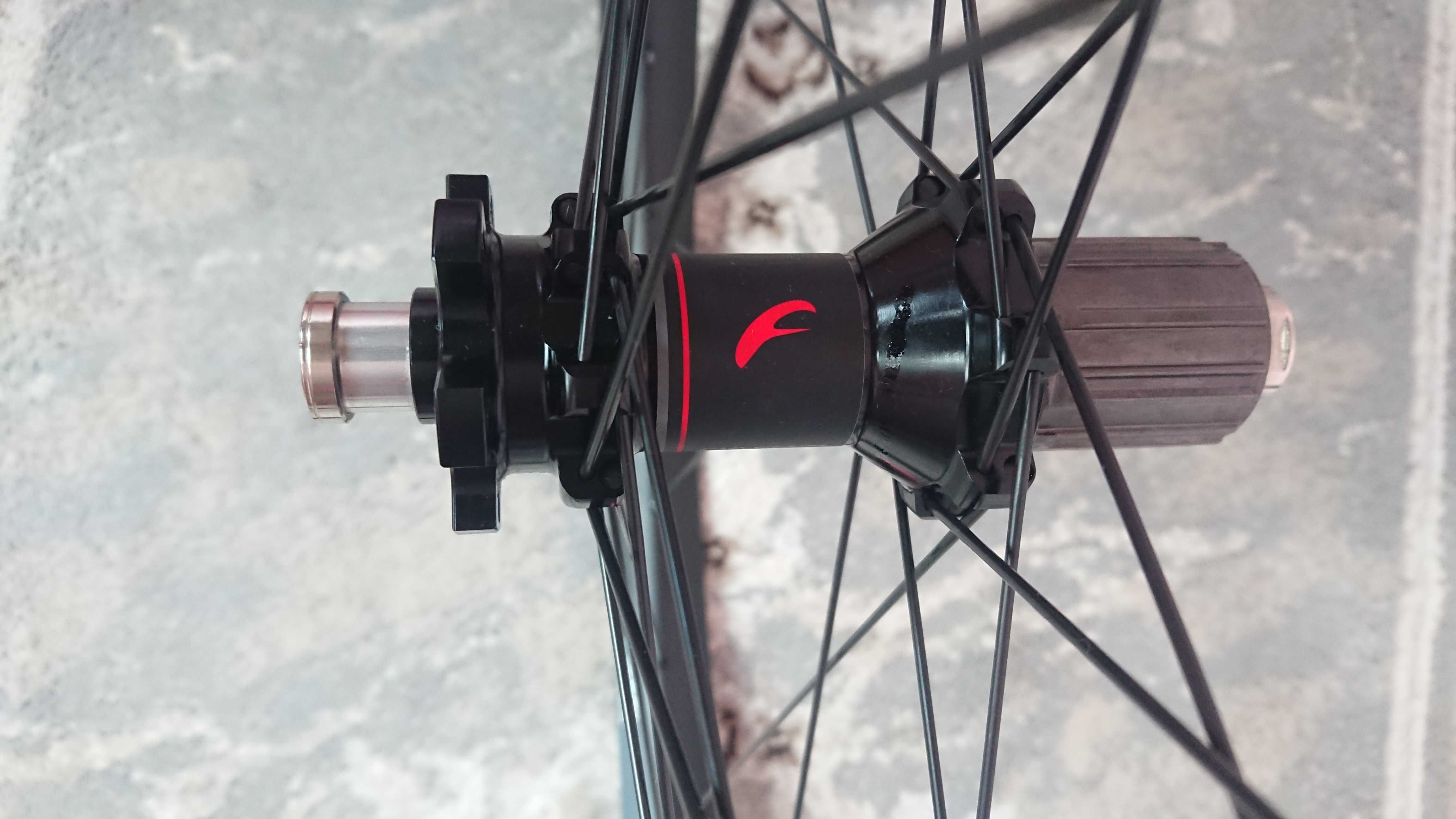 Fulcrum set boost 27.5 , boost. Nou. 35.