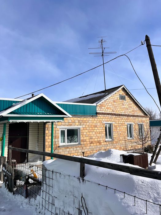 В п. Северо-западный 6 комнатный дом