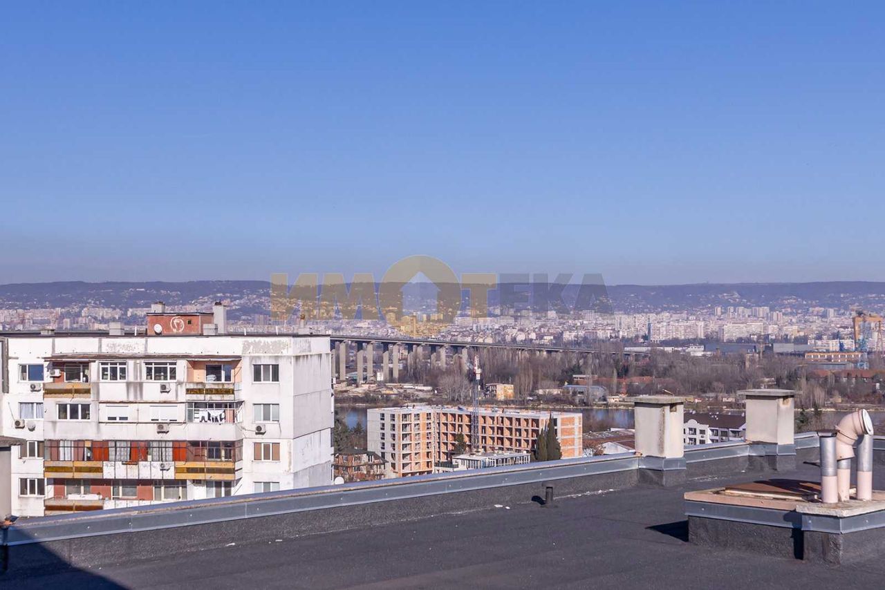 Продава се Двустаен апартамент в Варна, Аспарухово - 132 кв.м за 1238 €/кв.м - Снимка #8