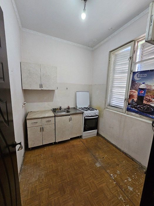 * 3|3|4 Чиланзар 8 квартал Ориентир РОВД Продаётся квартира