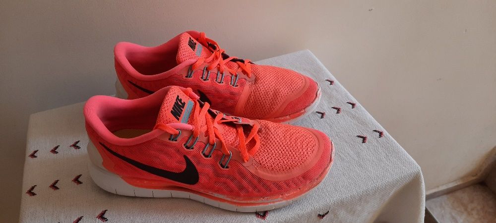 Nike Free 5.0-В Много Добро Сьстояние