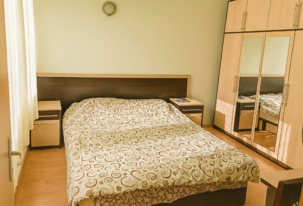 Дава се под наем Двустаен апартамент в Варна, Възраждане 1 - 65 кв.м за 490 € - Снимка #4