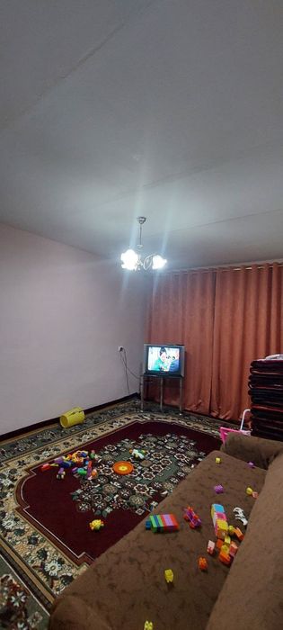 Продается квартира в городе Янгиюле.