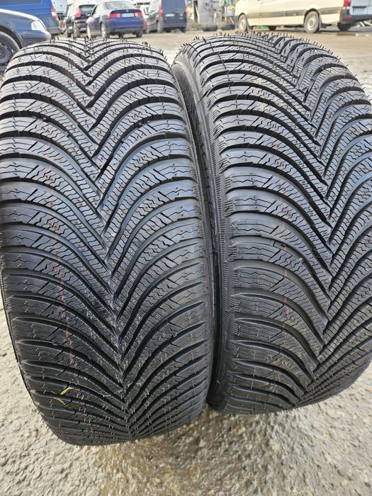 Vând anvelope iarna Noi 205/45/17 205/45r17 MICHELIN