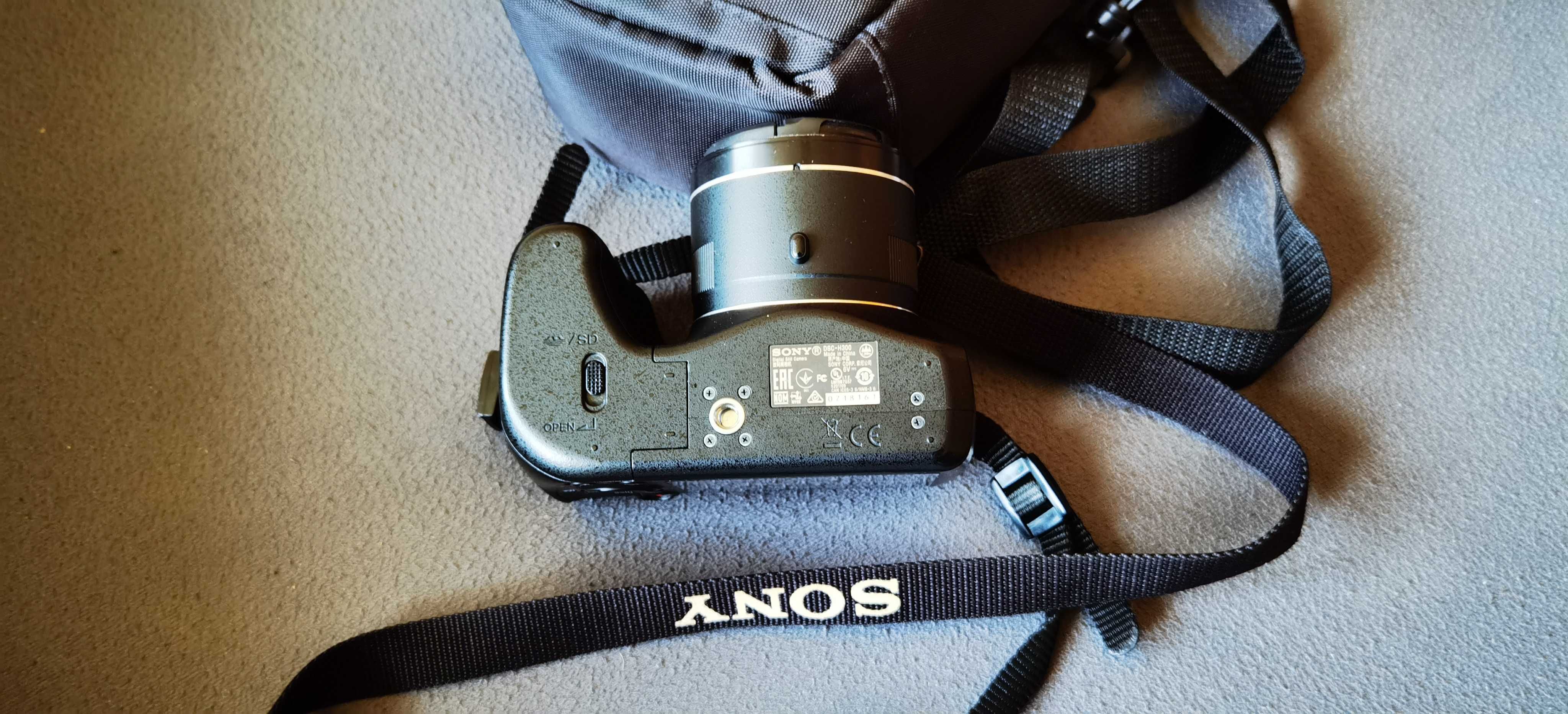 Цифров фотоапарат SONY DSC-H300 20,1MP