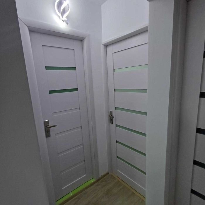 Usi Interior Diverse Modele Si Culori