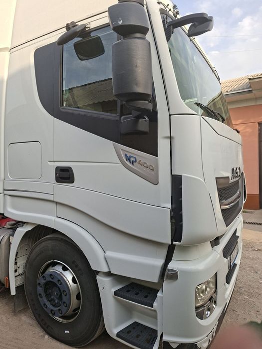 Ивеко тягач сотилади холати аьло