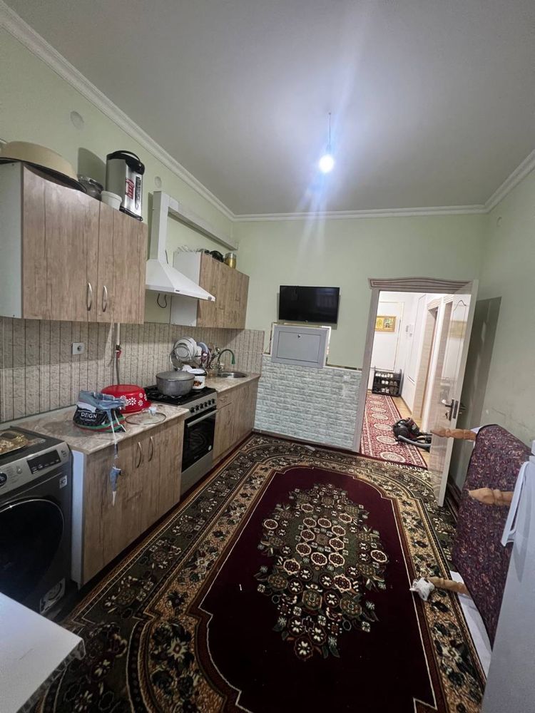Tayyor uy sotiladi 81 maktab oldida samarqand qorasuv massivi