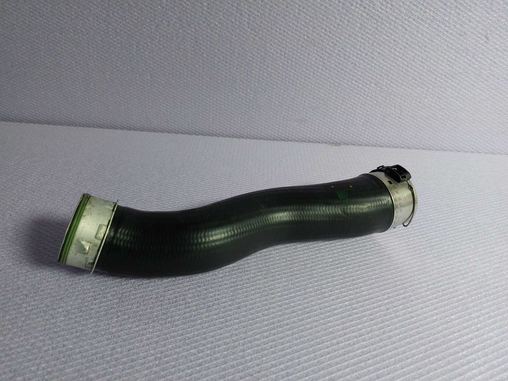 Furtun intercooler BMW  E82 E84 E88 E90 E91 Cod 7812619 Cod 7797482