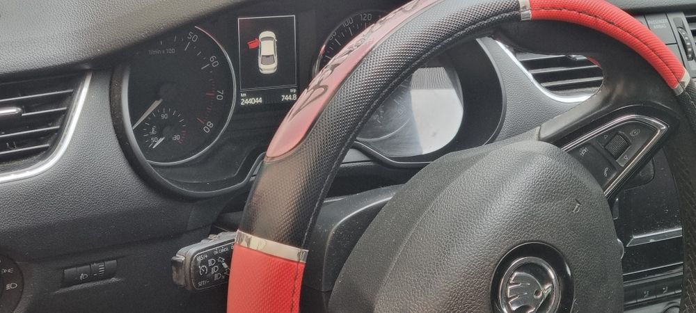 Vand Skoda Octavia III 1.2 TSI 2015 avariat