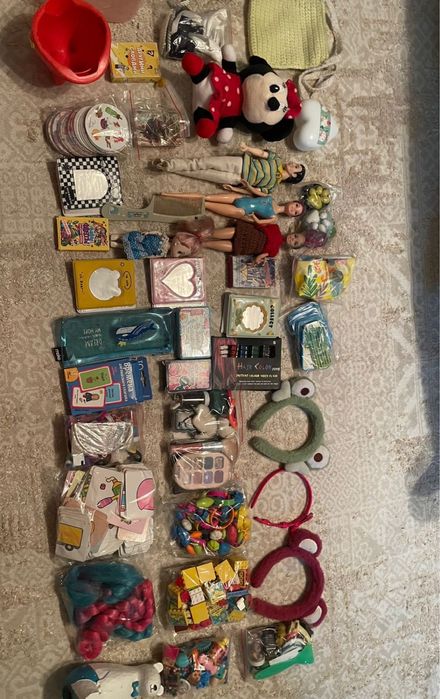 Большой пакет игрушек