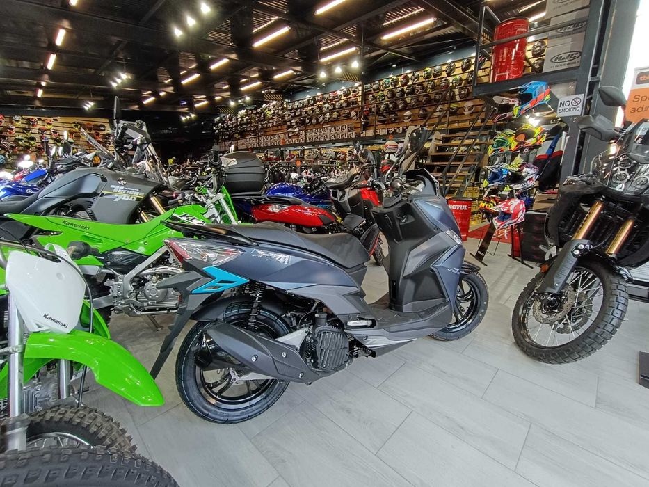 Scuter SYM Jet14 125 ABS nou 0km-se conduce cu B-stoc EST BIKE Campina