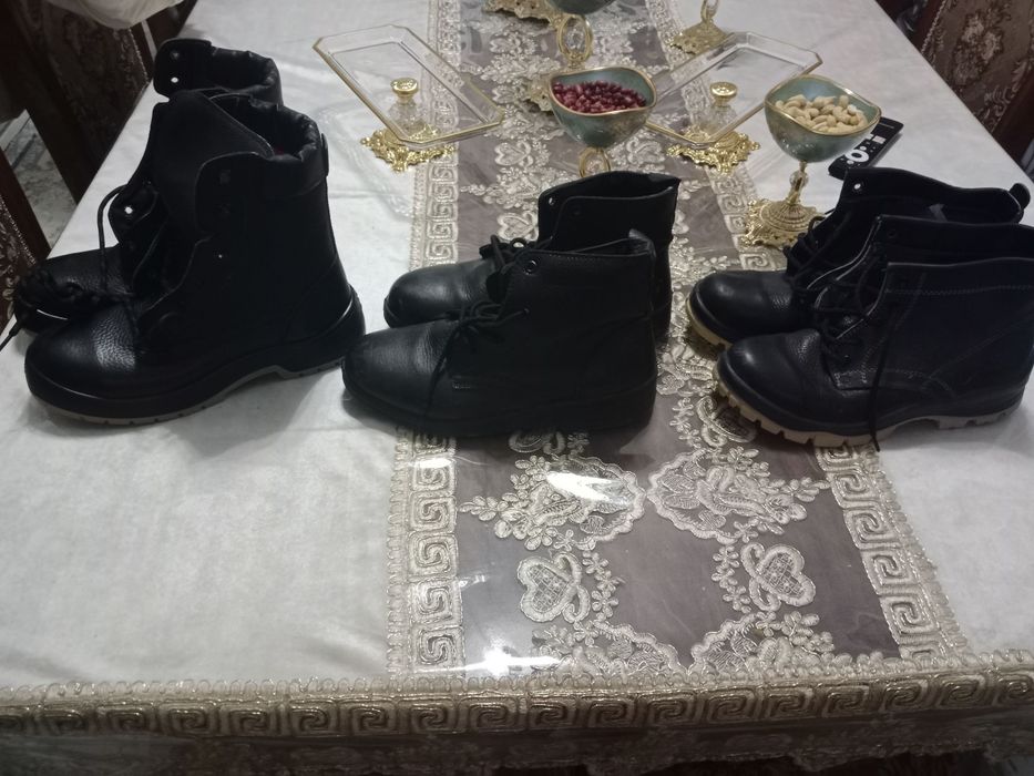 Продаются ботинки