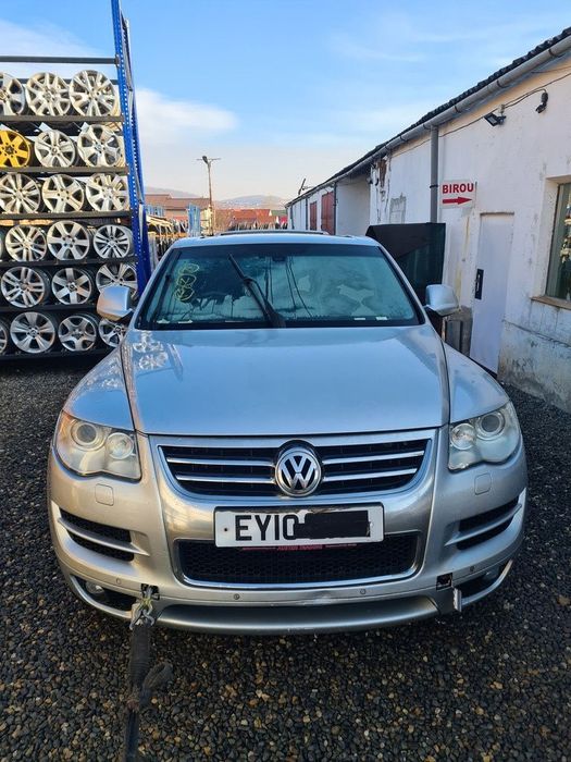 Dezmembrari dezmembrez  Volkswagen Touareg facelift 3.0D 2007-2010