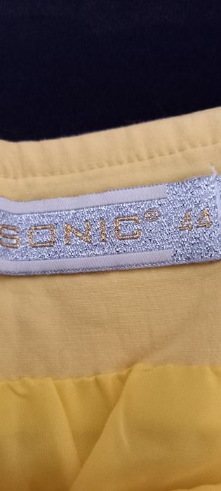 Fusta Sonic galbenă