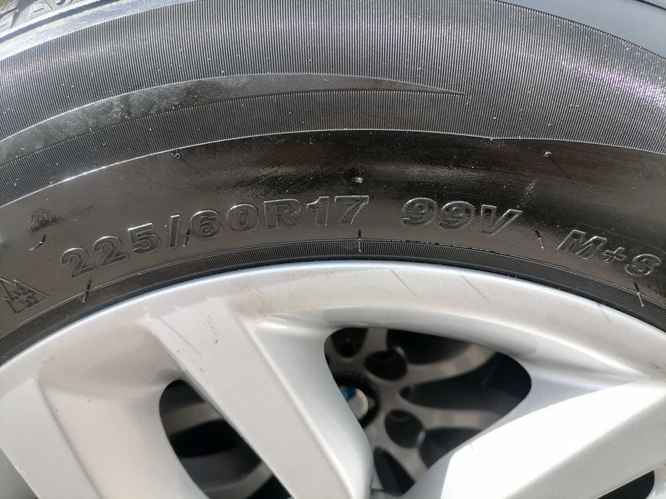 4бр. ОРИГИНАЛНИ BMW джанти със ВСЕСЕЗОННИ гуми GOODRIDE 225/60R17