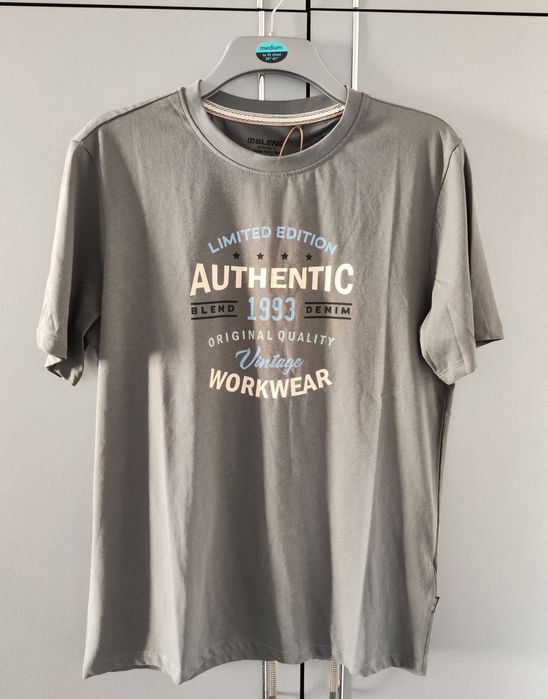 Тениска Authentic