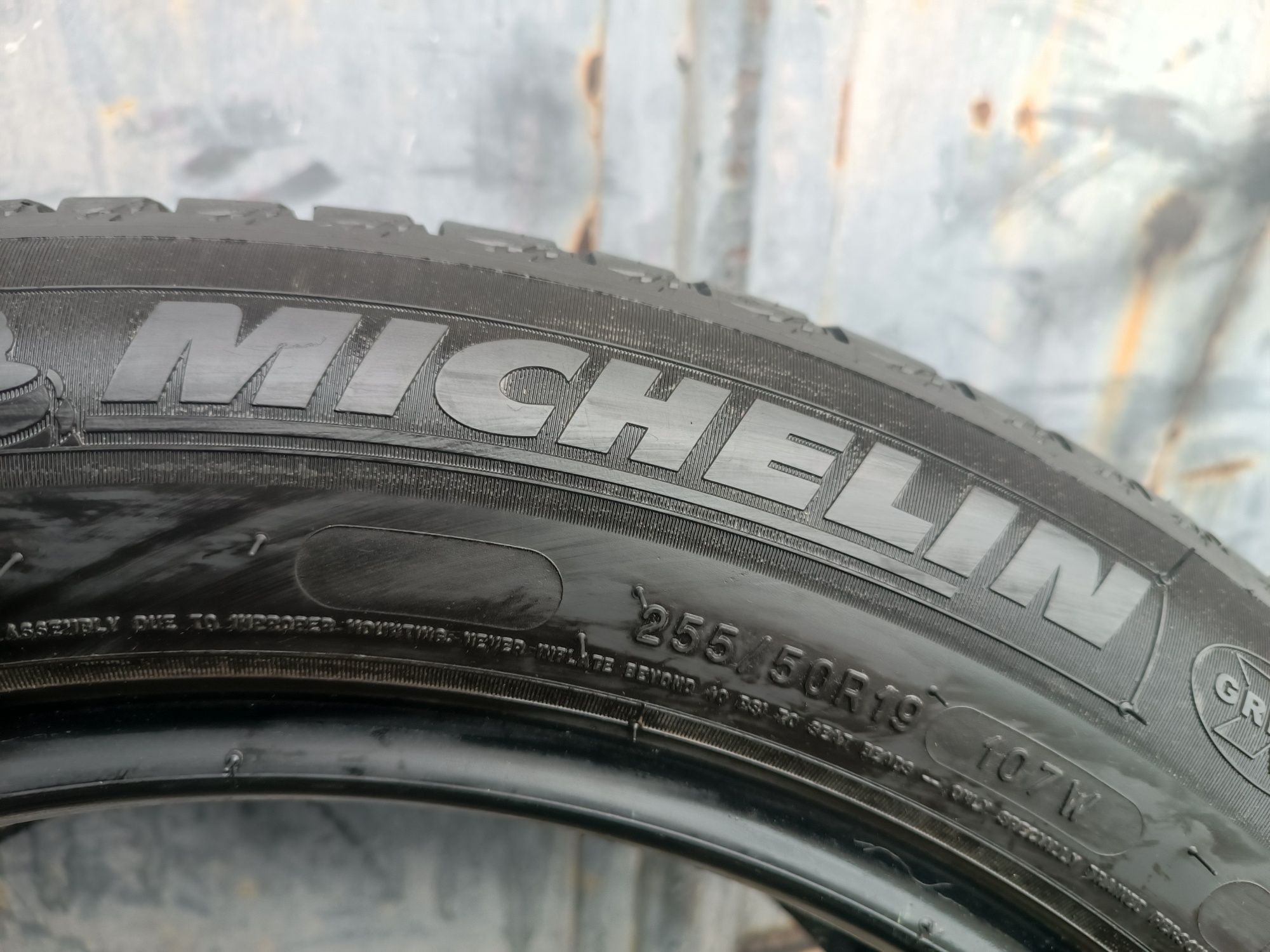 255/50/19 Michelin Дот 0722