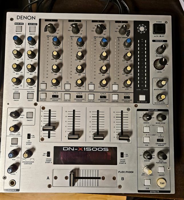 Mixer djm denon 1500s sau schimb..