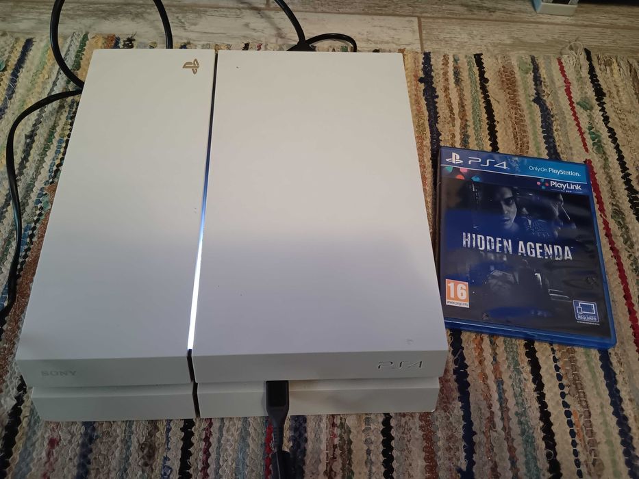 Consola PS4 cu probleme de actualizare soft, in rest functionala