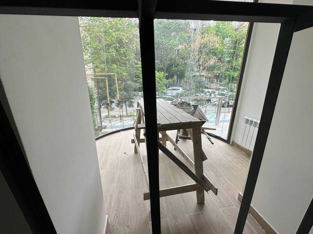 Продается Нежилой помещения  кафе Бон B&B Giotto 273м2