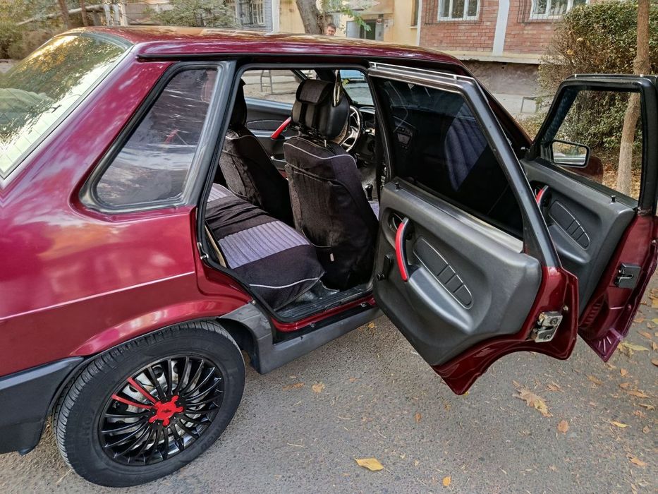 Лада ВАЗ 21099 продается