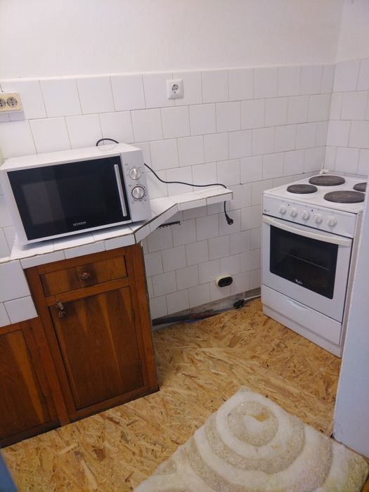 Напълно обзаведен етаж от къща ул. Крали Марко 15 / от собственик